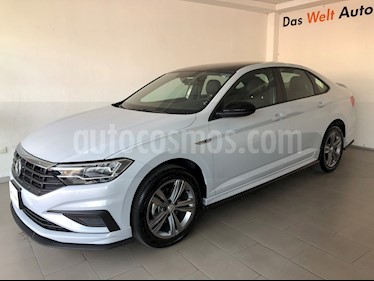 Foto Volkswagen Jetta R-Line Tiptronic usado (2019) color Plata precio $380,000
