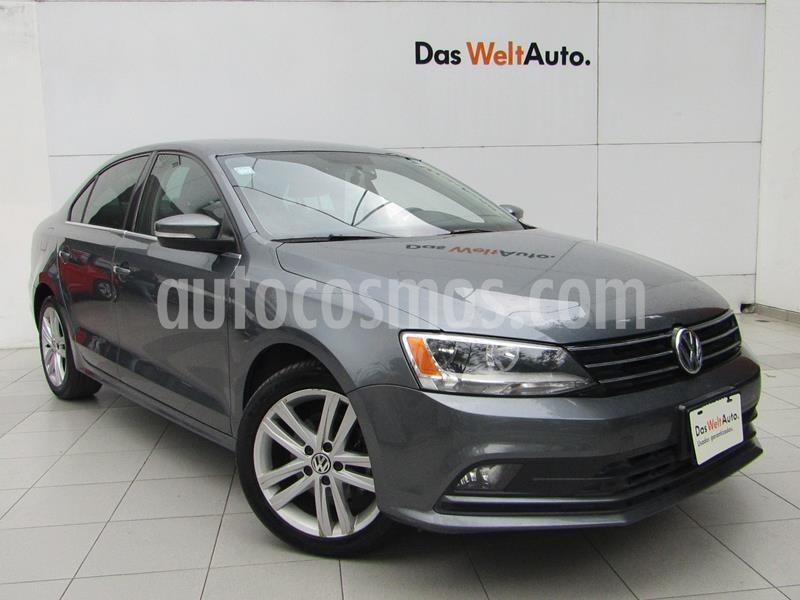 foto Volkswagen Jetta Sportline Tiptronic usado (2016) color Gris Platino precio $209,000