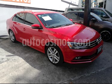 foto Volkswagen Jetta Sportline usado (2018) color Rojo precio $270,000