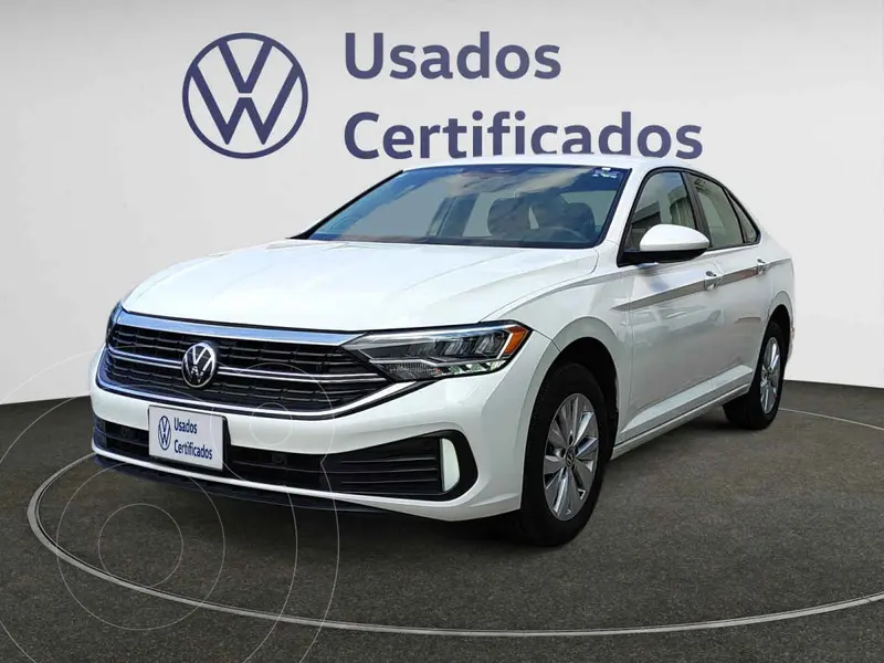 Foto Volkswagen Jetta Comfortline usado (2024) color Blanco financiado en mensualidades(enganche $107,638 mensualidades desde $8,234)
