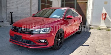 foto Volkswagen Jetta GLi Aut usado (2016) color Rojo precio $325,000