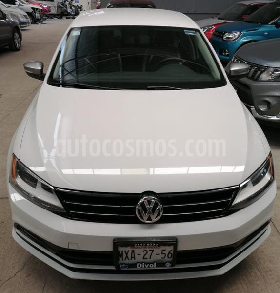 Foto Volkswagen Jetta Live usado (2016) color Blanco precio $185,000