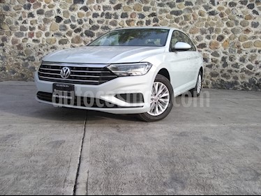foto Volkswagen Jetta Comfortline usado (2019) color Blanco precio $320,000