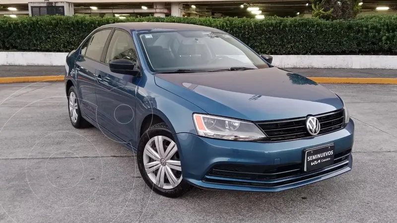Foto Volkswagen Jetta 2.0 Tiptronic usado (2017) color Azul Acero precio $229,800