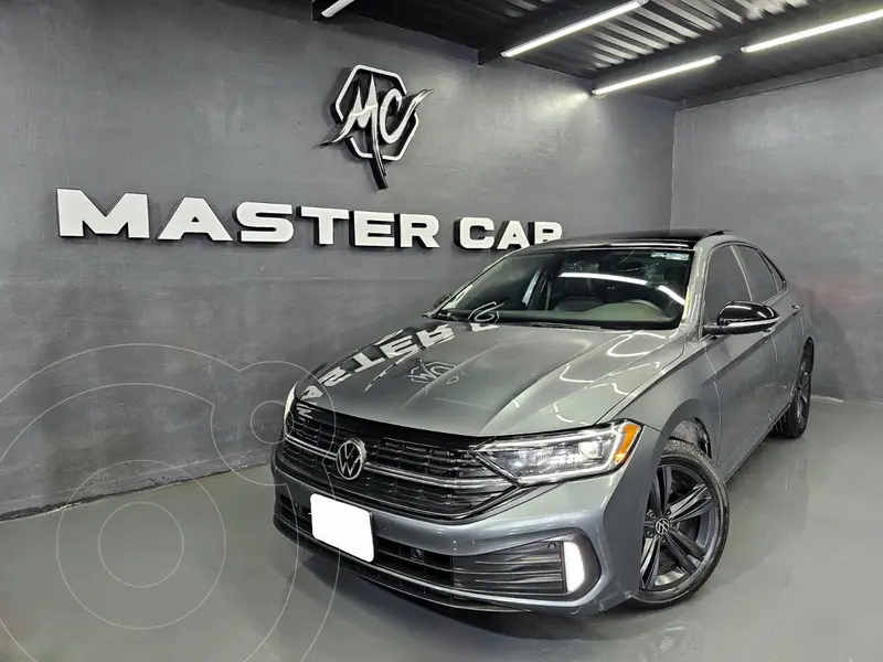 Foto Volkswagen Jetta Sportline usado (2024) color Gris Oscuro precio $449,000