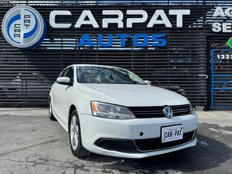 Foto Volkswagen Jetta Sport usado (2014) color Blanco precio $179,000