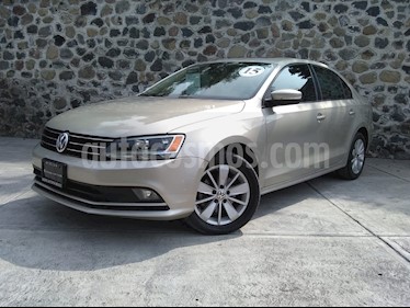 Foto Volkswagen Jetta Comfortline usado (2015) color Plata precio $190,000