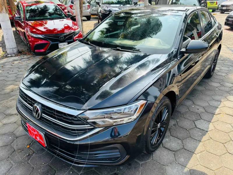 Foto Volkswagen Jetta Trendline Tiptronic usado (2022) color Negro precio $317,000