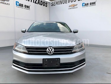 foto Volkswagen Jetta Trendline usado (2015) color Plata precio $180,000