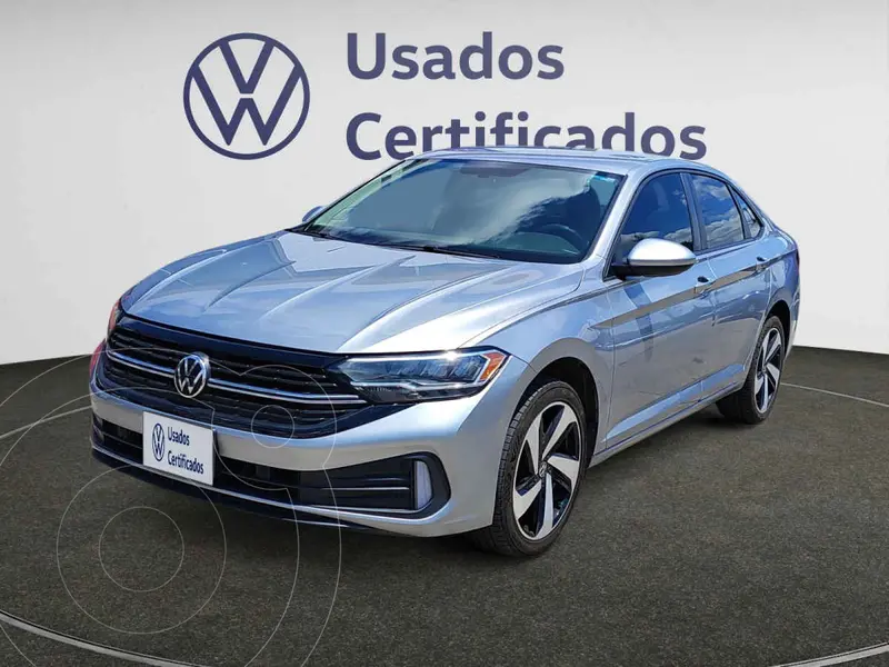 Foto Volkswagen Jetta Comfortline usado (2022) color Plata financiado en mensualidades(enganche $87,445 mensualidades desde $6,690)