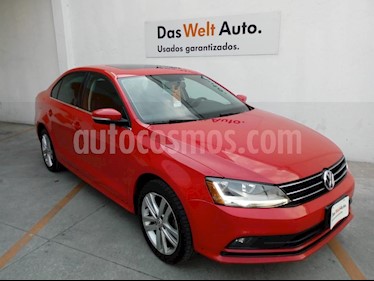 foto Volkswagen Jetta Sport Tiptronic usado (2018) color Rojo precio $285,000
