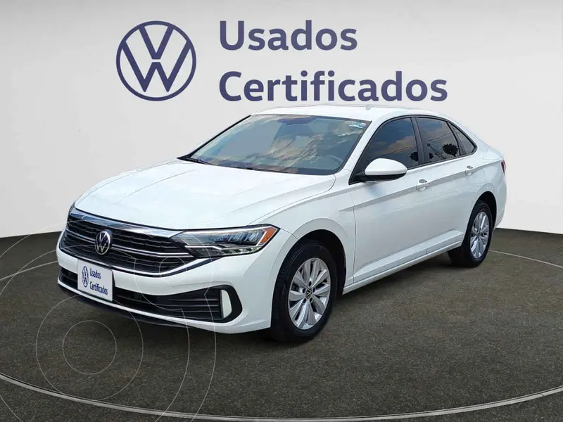 Foto Volkswagen Jetta Comfortline usado (2023) color Blanco financiado en mensualidades(enganche $95,620 mensualidades desde $7,315)