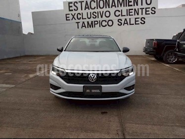 Volkswagen Jetta R-Line Tiptronic usado (2019) color Blanco precio $330,000
