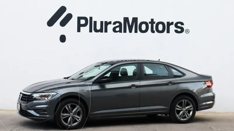 Foto Volkswagen Jetta R-Line usado (2019) color Gris precio $315,000