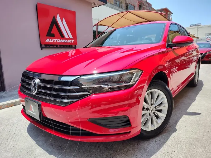 Foto Volkswagen Jetta Comfortline usado (2019) color Rojo Tornado precio $289,000
