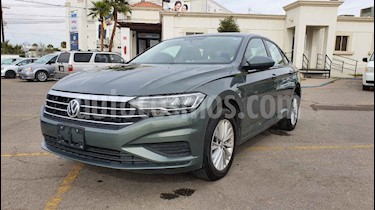 foto Volkswagen Jetta Comfortline Tiptronic usado (2019) color Verde precio $249,800