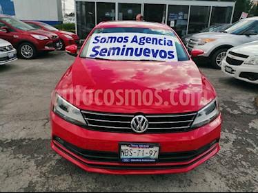 foto Volkswagen Jetta Comfortline usado (2016) color Rojo precio $189,000