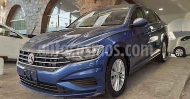 Volkswagen Jetta 4p Comfortline L4/1.4/T Aut usado (2019) color Azul precio $244,900