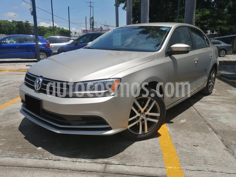 Volkswagen Jetta Trendline Tiptronic usado (2016) color Plata Lunar precio $195,000