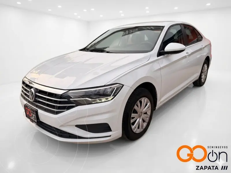 Foto Volkswagen Jetta STARTLINE usado (2020) color VWAJBLANCO PURO precio $255,000