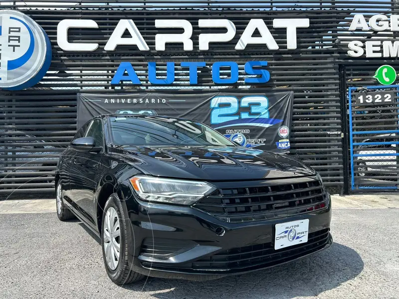 Foto Volkswagen Jetta Trendline Tiptronic usado (2021) color Negro financiado en mensualidades(enganche $63,580 mensualidades desde $6,626)