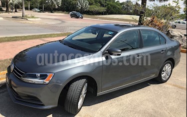Volkswagen Jetta Trendline usado (2016) color Gris precio $172,000