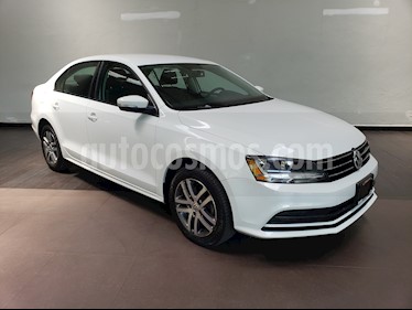 foto Volkswagen Jetta Trendline Tiptronic usado (2017) color Blanco precio $212,400