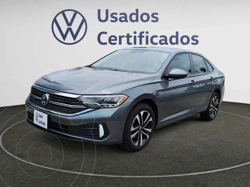 Foto Volkswagen Jetta Comfortline usado (2024) color Gris financiado en mensualidades(enganche $103,795 mensualidades desde $7,940)