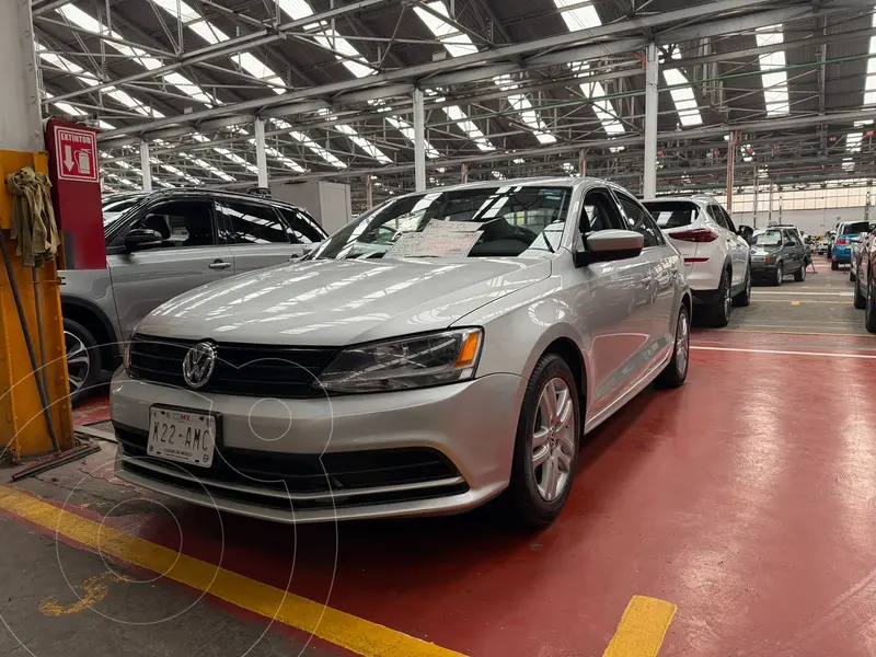 Foto Volkswagen Jetta 2.0 usado (2016) color Gris Platino financiado en mensualidades(enganche $51,500 mensualidades desde $4,600)