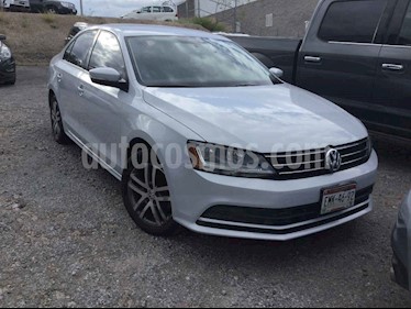 Volkswagen Jetta Trendline Tiptronic usado (2017) color Gris precio $223,000