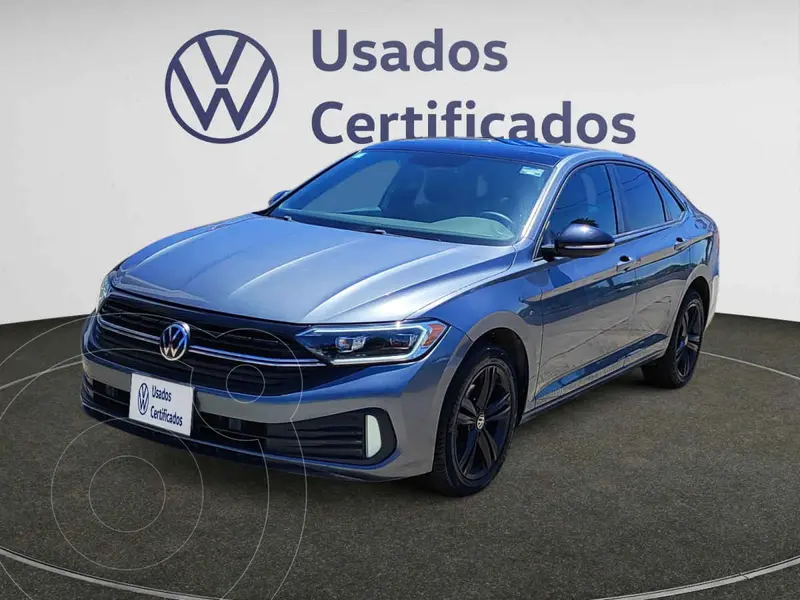 Foto Volkswagen Jetta Sportline usado (2023) color Gris financiado en mensualidades(enganche $120,145 mensualidades desde $9,191)