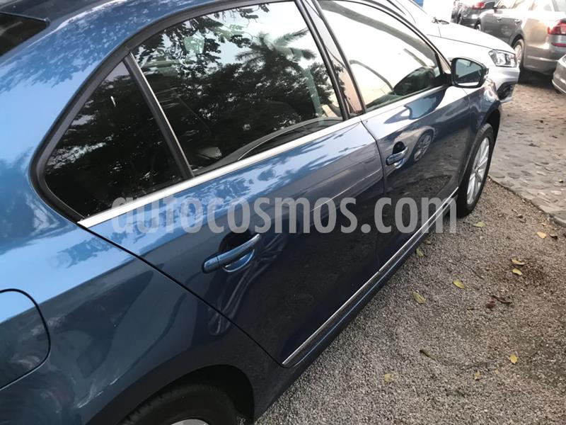 Volkswagen Jetta Comfortline usado (2017) color Azul precio $197,000