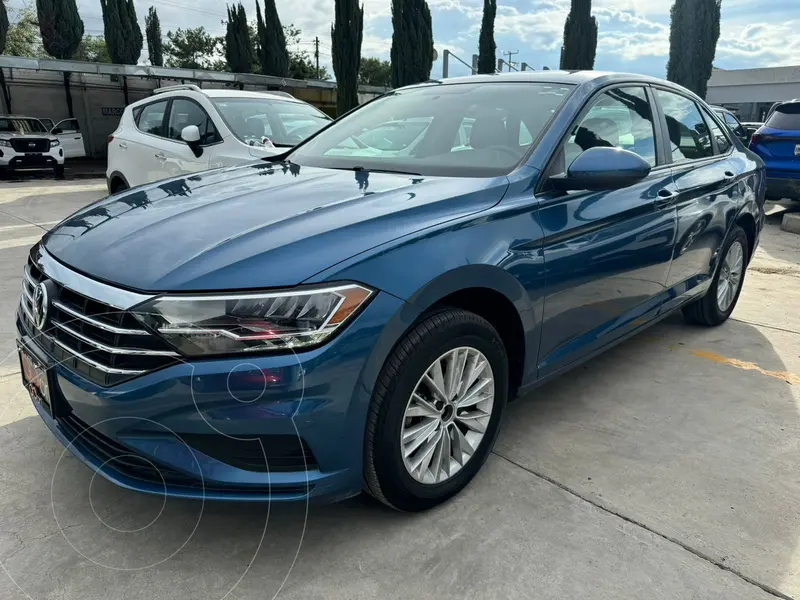 Foto Volkswagen Jetta Comfortline usado (2021) color Azul financiado en mensualidades(enganche $97,828 mensualidades desde $7,481)