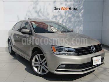 foto Volkswagen Jetta Sportline Tiptronic usado (2015) color Bronce precio $210,000