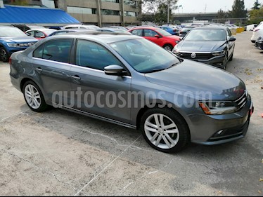 foto Volkswagen Jetta Sportline usado (2018) color Gris precio $269,000
