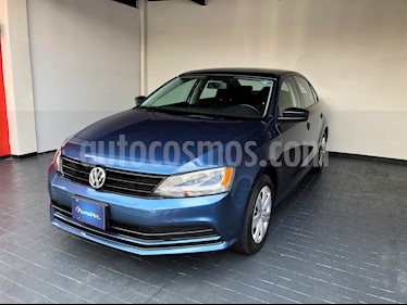 foto Volkswagen Jetta Comfortline 2.0 usado (2018) color Azul precio $235,000