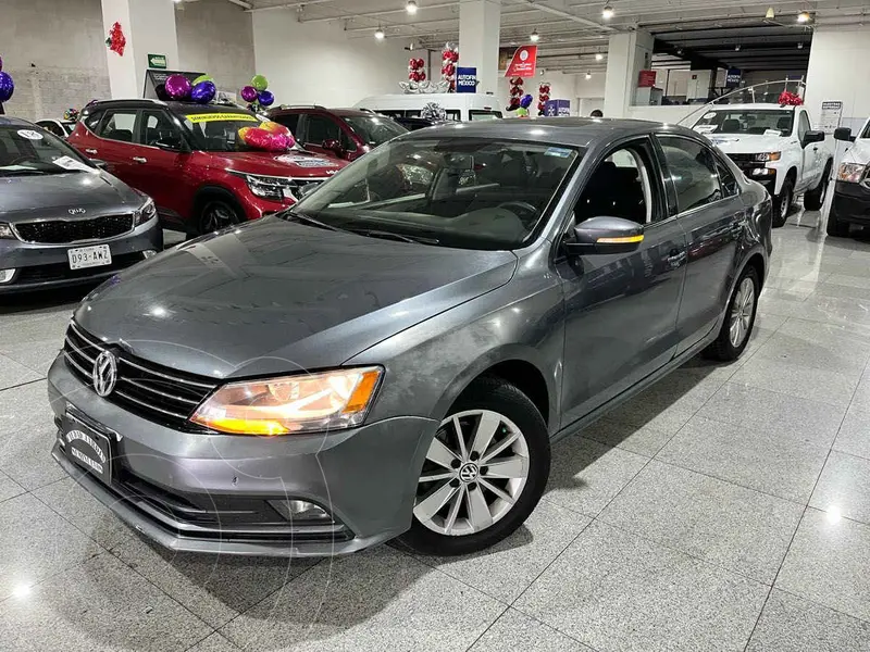 Foto Volkswagen Jetta Trendline Tiptronic usado (2015) color Gris precio $190,000