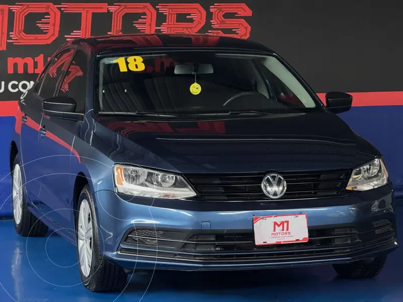 Foto Volkswagen Jetta 2.0 Tiptronic usado (2018) color Azul financiado en mensualidades(enganche $102,450)