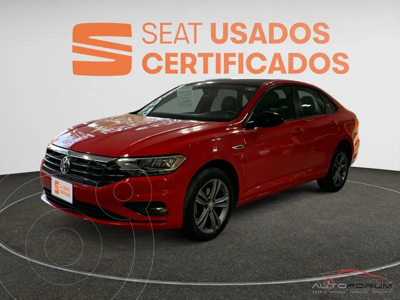 Foto Volkswagen Jetta R-Line usado (2021) color Rojo financiado en mensualidades(enganche $107,883 mensualidades desde $9,451)