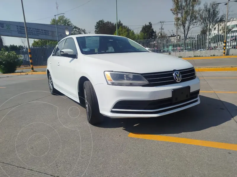 Foto Volkswagen Jetta Trendline Tiptronic usado (2017) color Blanco precio $219,000