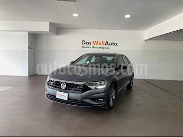 foto Volkswagen Jetta R-Line Tiptronic usado (2019) color Gris precio $340,000