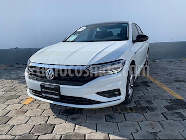 Foto Volkswagen Jetta R-Line Tiptronic usado (2019) color Blanco precio $3,550,000