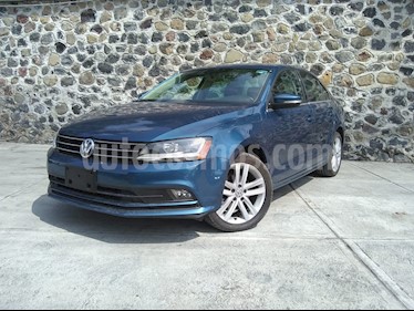 foto Volkswagen Jetta Sport Tiptronic usado (2017) color Azul precio $279,000