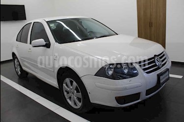 foto Volkswagen Jetta Sport usado (2011) color Blanco precio $135,000