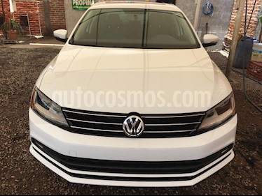Foto Volkswagen Jetta Sportline 1.8 T Piel usado (2018) color Blanco precio $275,000