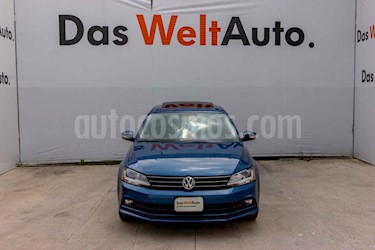 foto Volkswagen Jetta Sportline Tiptronic usado (2018) color Azul precio $312,000