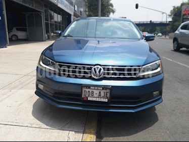 foto Volkswagen Jetta Sportline usado (2016) color Azul precio $235,000