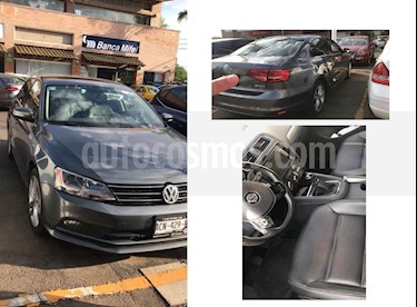 foto Volkswagen Jetta Sportline usado (2015) color Gris Platino precio $196,000