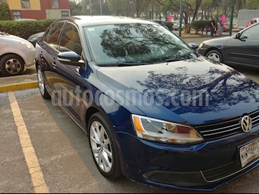 foto Volkswagen Jetta Style Active Tiptronic usado (2011) color Azul precio $120,000