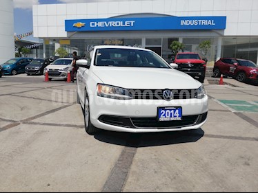 foto Volkswagen Jetta Style usado (2014) color Blanco Candy precio $152,000